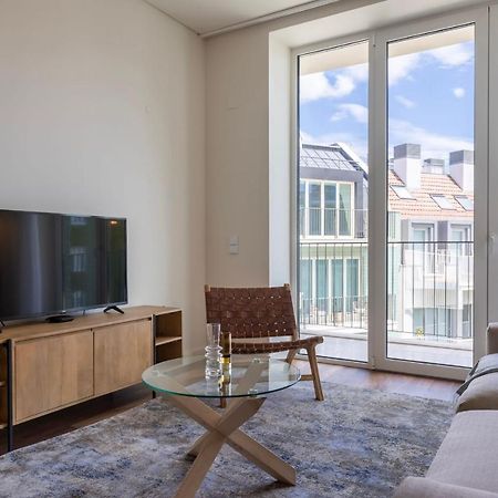 Radiant Apartment In City Center By Lovelystay Lisboa Extérieur photo